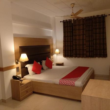 Hotel Arina Inn New Delhi Eksteriør bilde