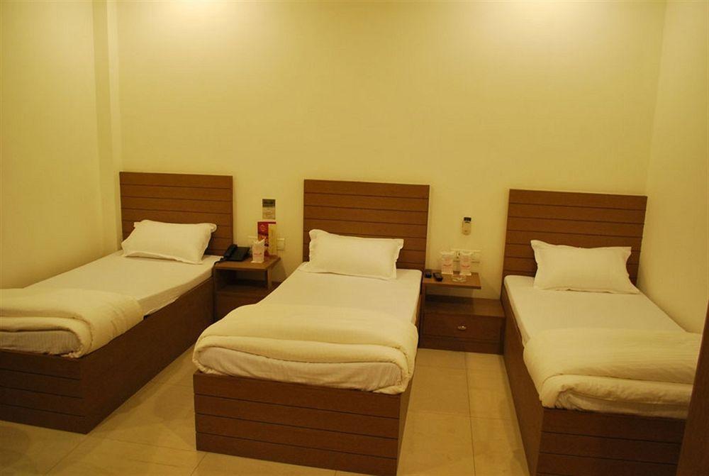 Hotel Arina Inn New Delhi Eksteriør bilde